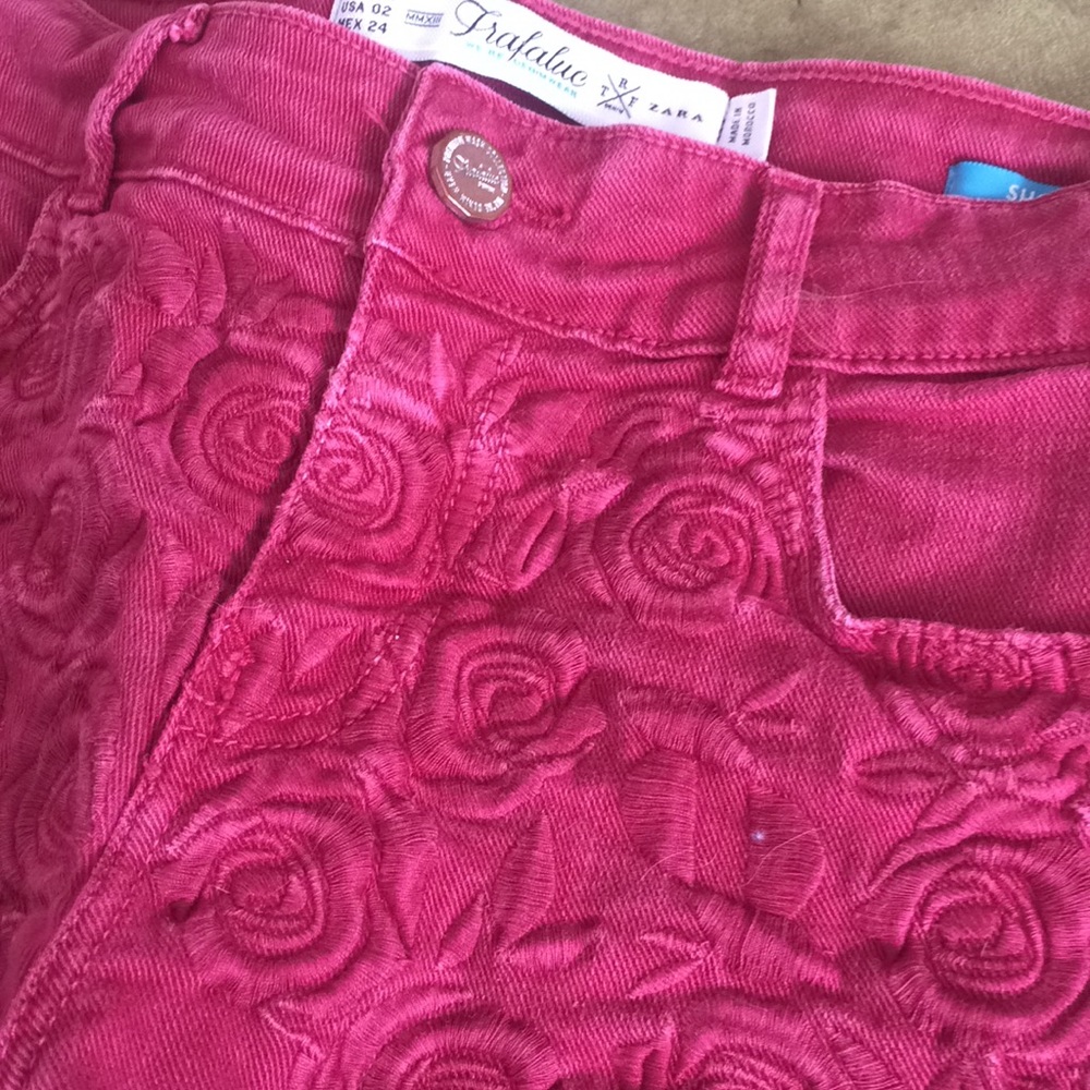 Zara Pink Jean Shorts - Picture 2 of 5